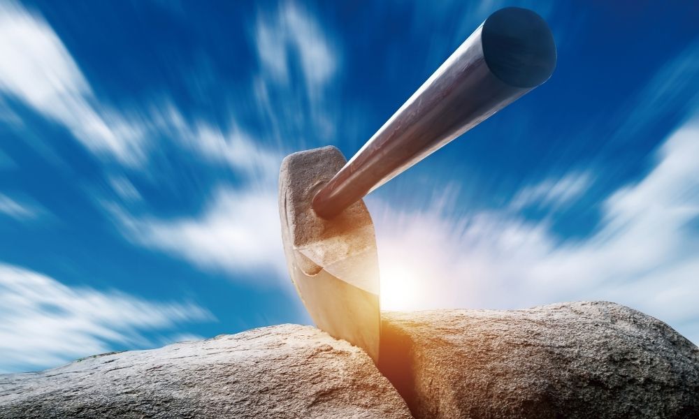 Wood Splitting Axes – 10 Of The Best Rated… Ever!