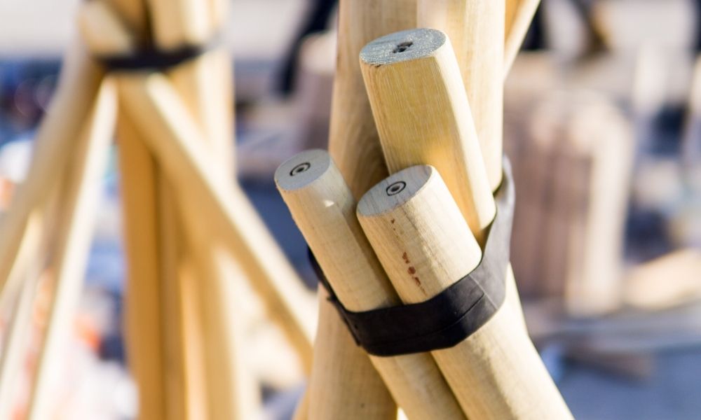 Best Wood For Axe Handles – How To Choose?