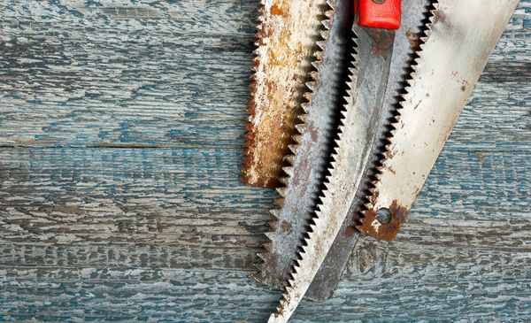 How To Sharpen A Pole Saw Blade